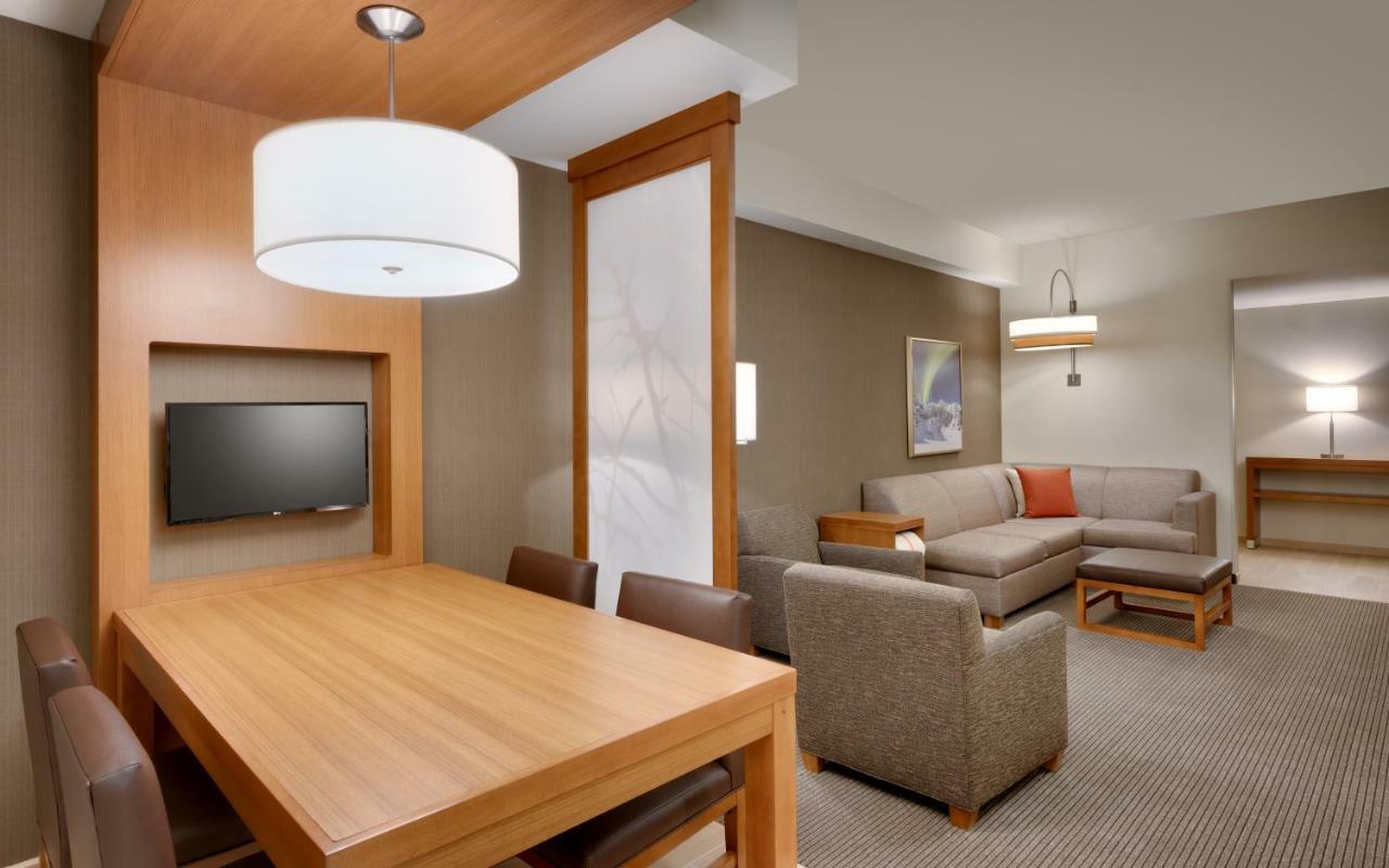 Hyatt Place Anchorage-Midtown Exterior foto